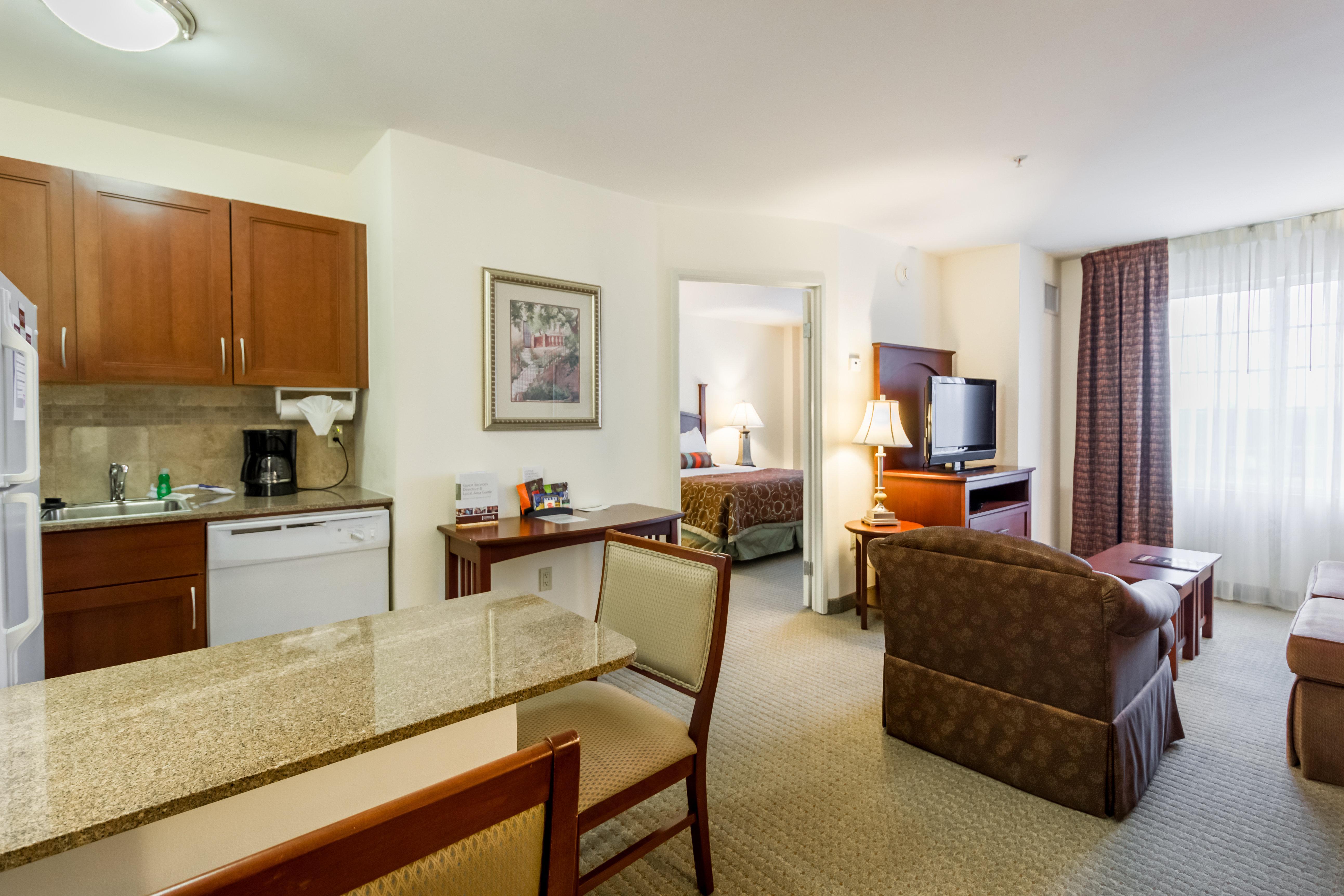Staybridge Suites Austin Airport By Ihg Ngoại thất bức ảnh