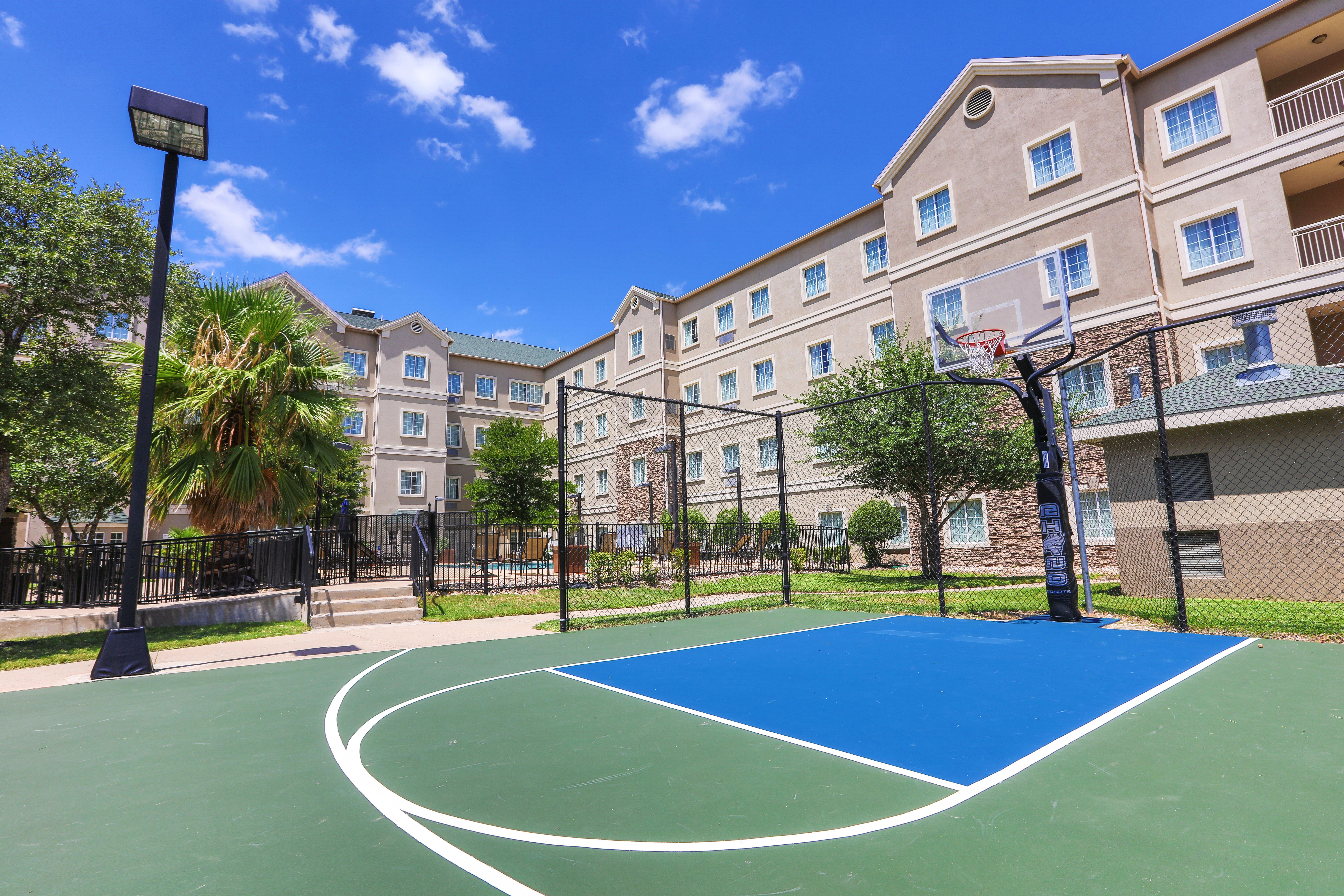 Staybridge Suites Austin Airport By Ihg Ngoại thất bức ảnh